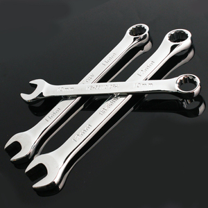 Combinación multifunción de herramientas manuales, kit de llaves de trinquete para reparación de automóviles, juegos de llaves y llaves de doble propósito - Product Image 1