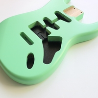 Corps de guitare en bois d'aulne finition nitro satinée HSS ST 45 mm d'épaisseur durable vert surf pour kits de guitare SSH