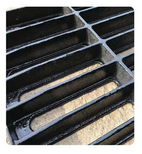 <span class=keywords><strong>Grille</strong></span> de sol carrée en <span class=keywords><strong>fonte</strong></span> métallique durable pour applications industrielles, de construction et de fonderie - Product Image 3