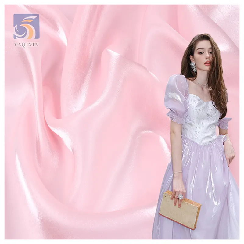 Solides de luxe de haute qualité Polyester doux tissu en organza brillant robe tissu en organza liquide