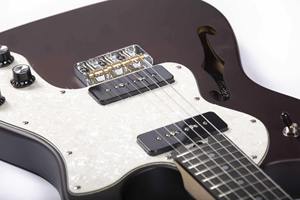 Vente directe d'usine Grote <span class=keywords><strong>Telecaster</strong></span> Guitar, corps en acajou, manche en palissandre, micros P90, pièces chromées - Product Image 6