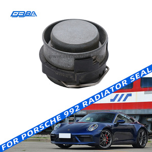Tapa de radiador original OEM probada, funcional, de alta calidad, usada, para Porsche 992 992518462 - Product Image 1