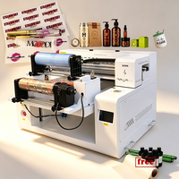 Imprimante UV hybride rouleau à rouleau et à plat, imprimante UV DTF pour patchs, gobelets, coques de téléphone en acrylique, balles de golf, et ateliers d'artisanat
