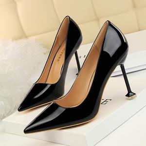 Zapatos de Tacón de Aguja Negros de Piel Auténtica con Punta en Pico y Sandalias para Mujer, Forro de Malla, Estilo 2026 - Product Image 3