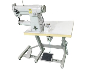 Machine à coudre industrielle 341 à tête haute avec coffre et sac robustes - Product Image 2
