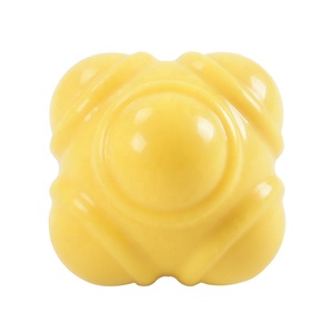Ballon de réaction hexagonal en silicone personnalisé de haute qualité pour l'entraînement d'agilité, de vitesse, de réflexes et de coordination au football - Product Image 1