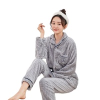 Pigiama donna autunno e inverno dolce adorabile set di abbigliamento per la casa set di abiti addensati in flanella calda di velluto corallo