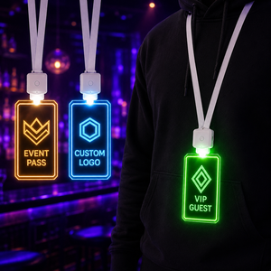 Fábrica de placas de identificación LED personalizadas, venta al por mayor de placas de identificación acrílicas iluminadas para personal, para bares, conciertos, festivales, pedidos de promoción al por mayor. - Product Image 1