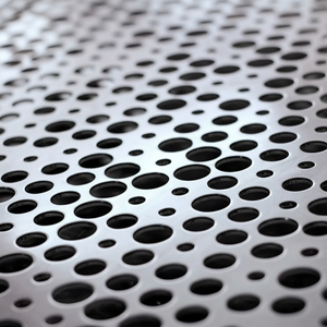 Láminas de Malla Perforada de Acero Inoxidable con Orificios Redondos y Ranurados, con Tamaños Personalizados - Product Image 1