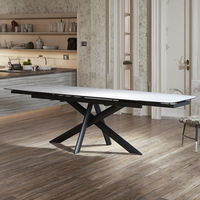 Table à manger extensible moderne et luxueuse sur mesure, pieds en métal, plateau en verre trempé pour 4 personnes, pour hôtel, appartement, salle à manger