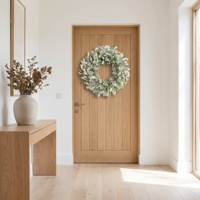 Guirlande de verdure artificielle réaliste de 40 cm avec fleurs blanches et feuilles d'oreilles de mouton pour la décoration de mariage et de la maison