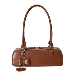 Gran oferta 2025, bolso negro brillante con decoración de lazo, bandolera de moda para mujer - Product Image 1