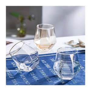 Classique et moderne sans plomb à l'ancienne diamant <span class=keywords><strong>verre</strong></span> roche verres à whisky <span class=keywords><strong>cristal</strong></span> clair pour <span class=keywords><strong>rhum</strong></span> <span class=keywords><strong>verre</strong></span> tasse <span class=keywords><strong>verre</strong></span> à whisky - Product Image 3