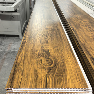 Panneau de <span class=keywords><strong>Plafond</strong></span> Décoratif <span class=keywords><strong>PVC</strong></span> Chine Effet Bois Stratifié Marron pour Décoration Murale - Product Image 1