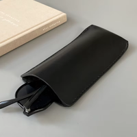 Étui à lunettes en cuir avec cordon réglable pour collier, pochette pour lunettes de soleil, idéal pour les cadeaux d'entreprise et les fêtes