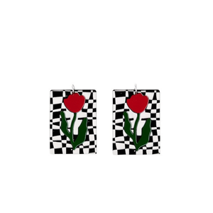 Orecchini a Perno alla Moda con Design a Scacchi Bianco e Nero e Tulipano Rosso, Gioielli Statement, Accessori da Donna, Set da 12 Pezzi - Product Image 1