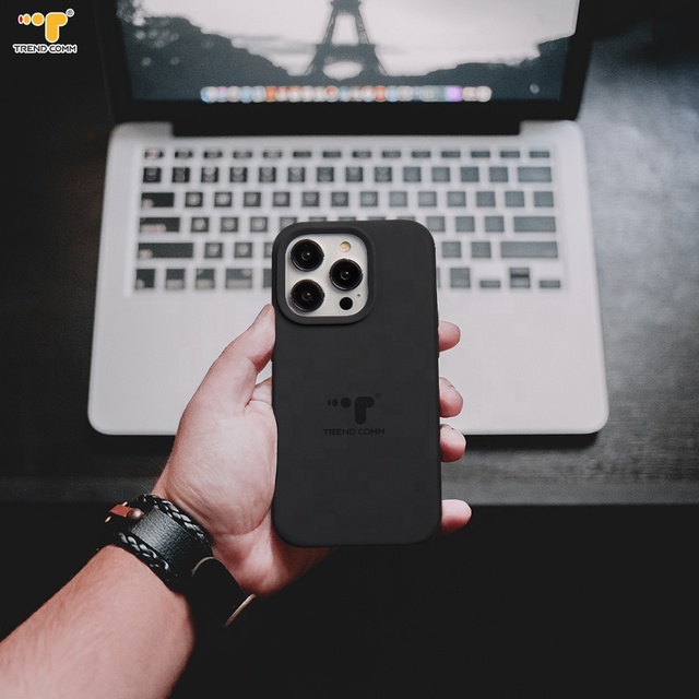 2026 Luxury Custom Mobile Silicon Cover Liquid Case Mobile Phone Case for iPhone 13 14 15 16 17 Pro Max