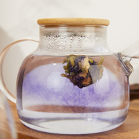 Bola Teh Bunga Butterfly Pea 5g 8 Buah dalam Tabung Kaca, Teh Mekar Buatan Tangan yang Berubah Warna untuk Minuman Dingin dan Menu Koktail.
