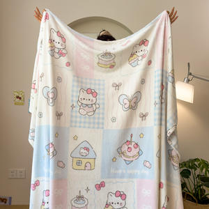 Ventes en gros de couvertures moelleuses pour filles imprimées par sublimation d'anime, couvertures en flanelle épaisse pour la maison, le bureau et les voyages - Product Image 4