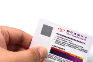 Tarjeta de regalo de PVC personalizada de Venta caliente con panel para rascar 13,56 MHz tarjeta de regalo RFID ultraligera de MHz directamente FÁBRICA DE China