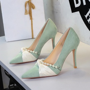 Nuevos Zapatos de Tacón Alto Elegantes de Ante Sintético 2026 con Correa de Perlas y Lazo de Seda, Zapatos de Tacón de Aguja con Punta Fina para Boda y Fiesta Nupcial - Product Image 4