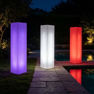 Panneau lumineux LED sur <span class=keywords><strong>colonne</strong></span>, personnalisé, étanche IP65, pour affichage extérieur, enseigne haute pour exposition, Noël, aménagement paysager - Product Image 3