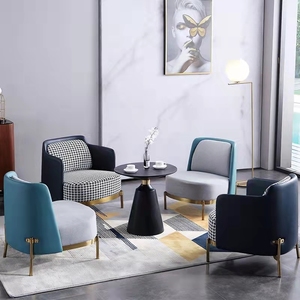 Set di <span class=keywords><strong>Divani</strong></span> Convertibili da Pranzo <span class=keywords><strong>in</strong></span> Stile Italiano con Gambe <span class=keywords><strong>in</strong></span> Legno e Rivestimento <span class=keywords><strong>in</strong></span> <span class=keywords><strong>Pelle</strong></span>, Design Moderno per Soggiorno e Palestra - Product Image 3