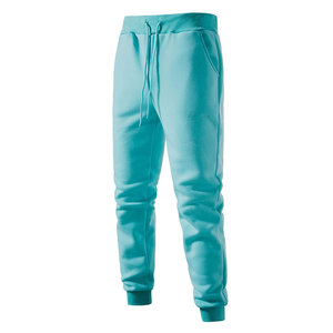 High Performance Lightweight Eco-Friendly Good Quality Men Tracksuit For Sale Hot Selling Warm Winter Tracksuit Two Piece Set - Product Image 4