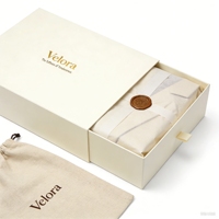 Boîte d'emballage pour vêtements en carton beige biodégradable de haute qualité avec logo personnalisé imprimé, tiroir coulissant