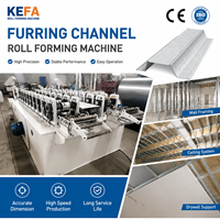 Machine de profilage de canaux de charpente Omega à haute efficacité, équipement de production de profilés en forme de chapeau