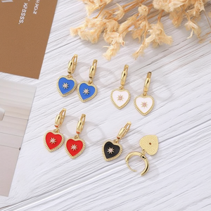 Aretes Colgantes en Forma de Corazón de Acero Inoxidable, Chapados en Oro, Rojos, Azules, Blancos y Negros, Joyería de Moda para Mujer, Juego de 12 Piezas - Product Image 3