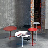 Table basse en fer nordique moderne inspiration Ins petite Table d'angle multifonctionnelle Base croisée créative pour meubles de salon