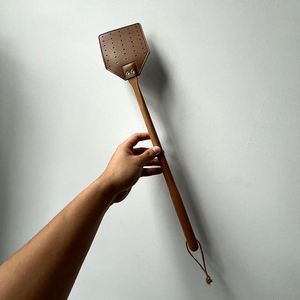 Wholesale Wooden Handle Leather Fly Rustic Swatter for Flies <b>Bees</b> - Product Image 2