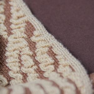 Filato Misto Lana Tinto Antipilling 2/16Nm 85% Lana Merino RWS con 15% Nylon Riciclato Marrone Disponibile in Stock - Product Image 3