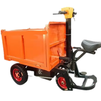 Camion à benne basculante stationnaire pliable électrique à trois roues pour la manutention du fumier.