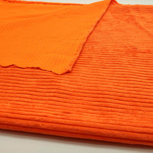 Tessuto Broccato a Coste Piccole Stock4.5cm in Poliestere/ Non Elasticizzato Resistente all'Abrasione con Motivo Geometrico Astratto - Product Image 3