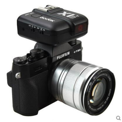 Go Dox X1T-F TTL Wireless X System Power Control HSS 1/8000s 2.4G Flash Trigger Transmitter for Fuji Camera DSLR X100T\XT20