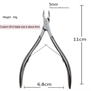 Cortador profesional de cutículas de uñas de Vietnam de acero inoxidable, cortador de pinzas de manicura de uñas negras de alta calidad D.09 - Product Image 3