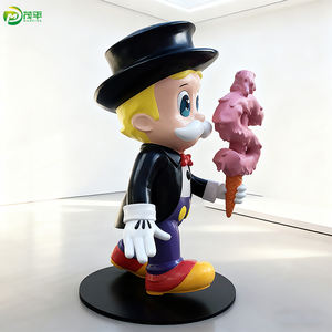 Декоративная статуэтка в стиле поп-арт: индивидуальный мультяшный джентльмен из смолы и стеклопластика для галерей, модных интерьеров и домашнего декора - Product Image 4