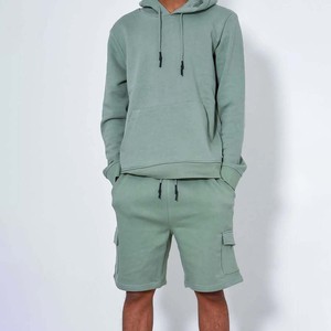 Ensemble de survêtement pour homme en coton respirant à 100 %, style streetwear, avec sweat à capuche et short, idéal pour l'automne - Product Image 6