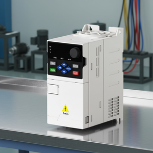 LCGK LC700 0.4-200KW Solar Trifásico 380V con Tecnología MPPT - Product Image 1