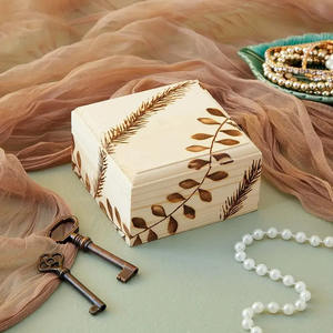 Juego de abalorios rústicos de 6 cajas de madera de pino sin terminar con tapas con bisagras y cierre magnético, joyero cuadrado de decoración festiva de 3,5 pulgadas - Product Image 1