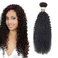 12A Grade Long Bouclés Bohème Jerry Curl Remy Cheveux Armure Brut Non Transformé Brésilien Extensions de Cheveux Humains Bundle Modèle Bundles