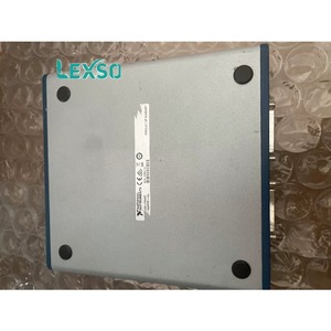 Connecteur de bus d'appareil E/S multifonction reconfigurable NI-USB-7856R : USB 2.0 Fréquence d'horloge maximale : 80 MHz xgeqpt - Product Image 3