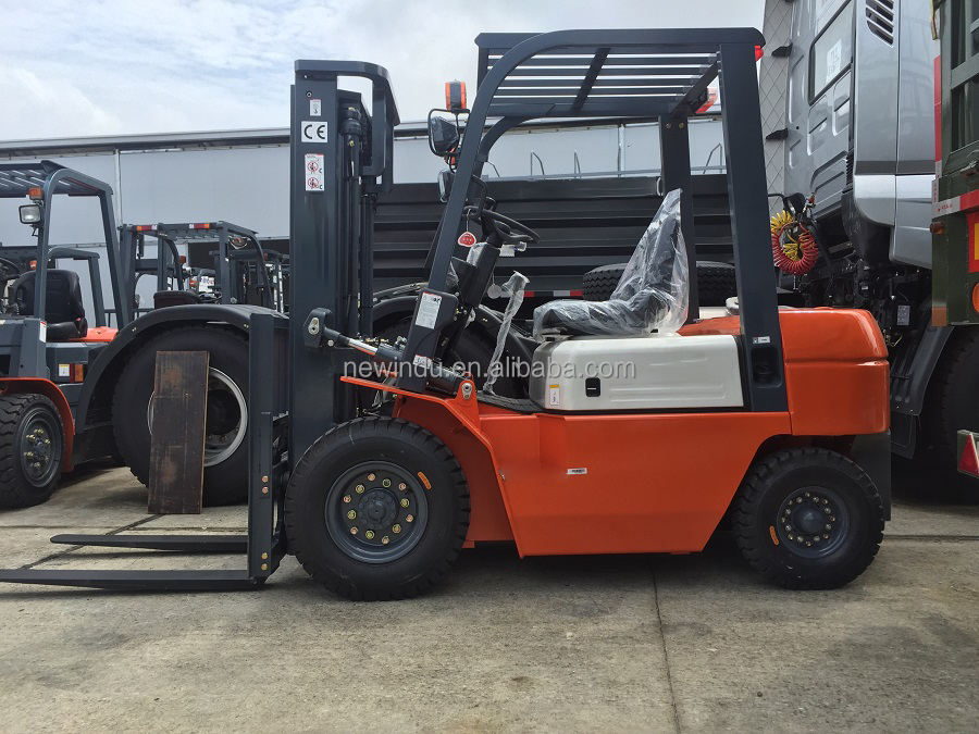 Diesel Forklift 2 Ton CPCD20 With 3 Stage 4.5 Meter With CE in Stock ...
