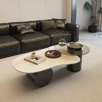 Table basse de salon d'art moderne, mobilier de maison au design nuage simple, table centrale de villa avec plateau en marbre
