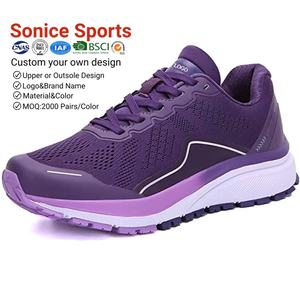 Giày Chạy Siêu Linh Hoạt, Tạo Logo Riêng Giày Thể Thao Nam Chạy, Giày Chạy Màu Đen - Product Image 1