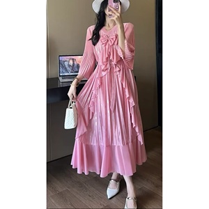 <span class=keywords><strong>Vestido</strong></span> Casual Elegante para Mujer, con Lazo Decorativo, Plisado, Corte en A, Cuello en V con Volantes, <span class=keywords><strong>Manga</strong></span> <span class=keywords><strong>Media</strong></span>, Largo <span class=keywords><strong>Midi</strong></span>, para Uso Diario - Product Image 1
