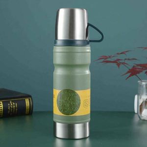 Modern Stainless Steel Bottle - Product Image 4