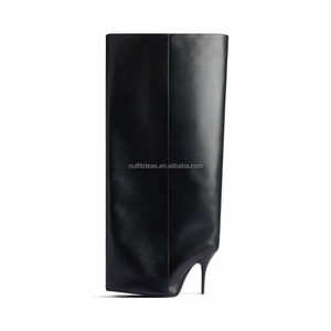 Nouvelle Botte Haute pour Femme en Cuir de Veau Mat à Talon Aiguille, Volume Exagéré, Coupe Droite, Jambe Large, Modèle Wader 110mm, Noire - Product Image 2